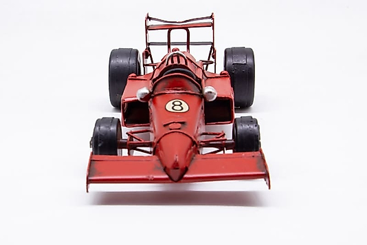 Dekoratif metal yarış arabası