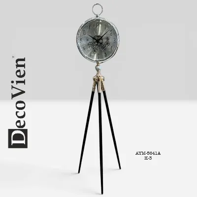 Ayaklı tripod çarklı saat