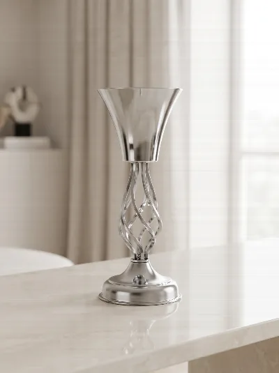 Burgulu metal vazo (gümüş)