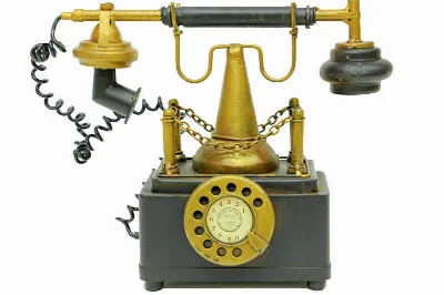 Dekoratif kumbaralı metal telefon