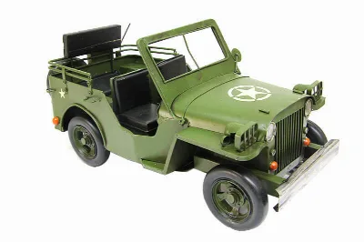 Dekoratif metal askeri jeep
