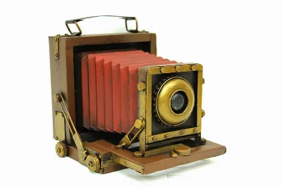 Dekoratif metal fotoğraf makinesi