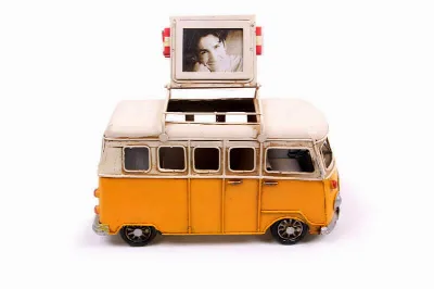 Dekoratif metal minibüs