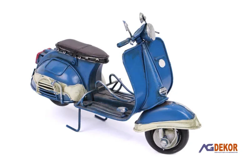 Dekoratif metal scooter