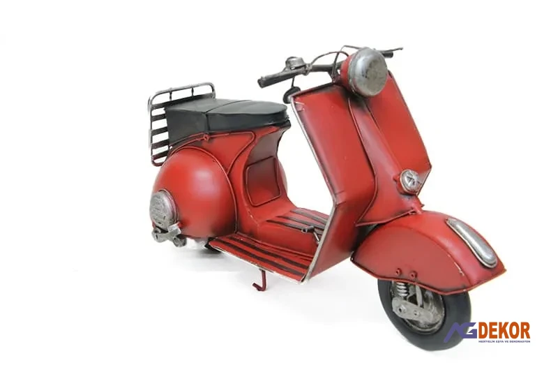 Dekoratif metal scooter