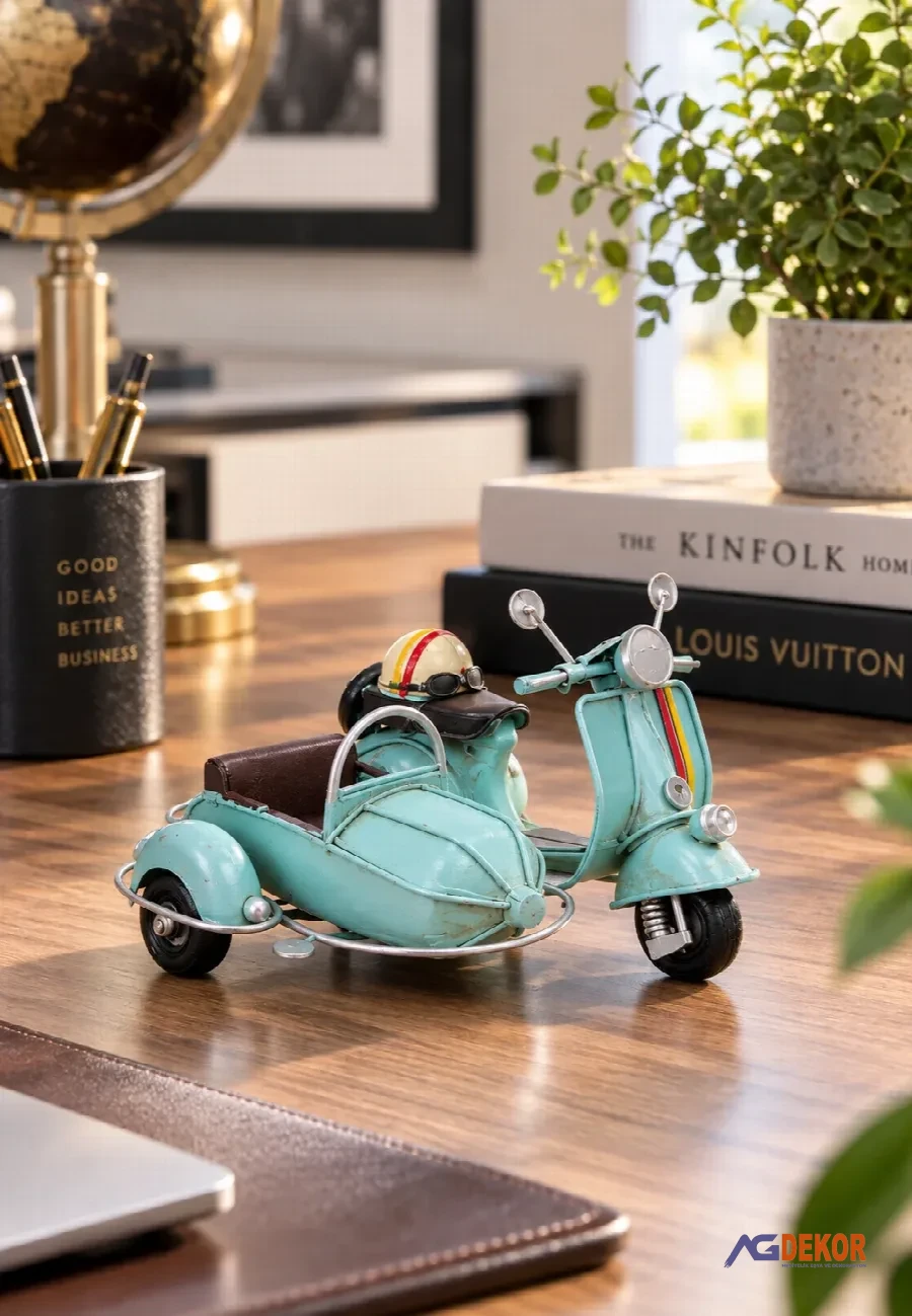 Dekoratif sepetli metal scooter