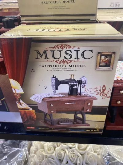 Dikiş makinesi müzik kutusu