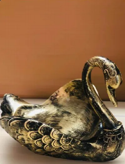 Kuğu şekerlik