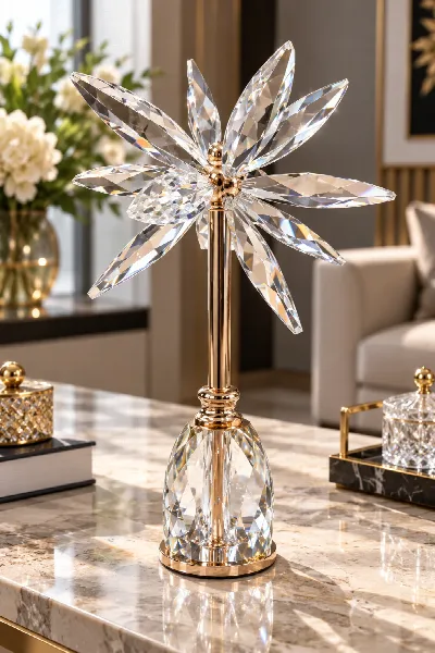 Kristal ayaklı dekoratif obje (altın/küçük)