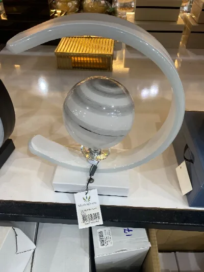 Şarjlı lüks masa lambası