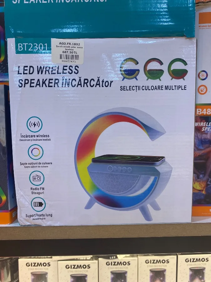 Şarzlı müzik çalar masa lambası