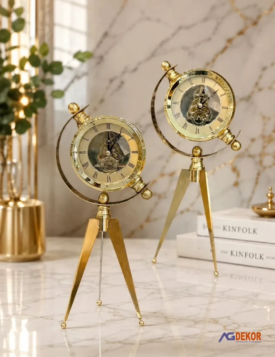 Tripod ayaklı metal ithal masa saati (altın)