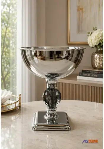 Füme kristal taşlı vazo (gümüş) Metal Vazo/Saksı 960,00 ₺ 📩 Sipariş ve bilgi iç…