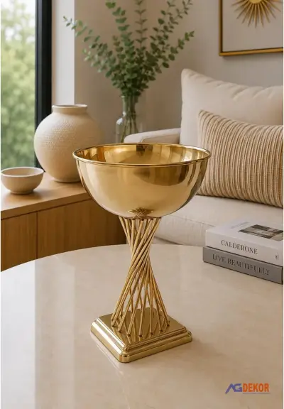 Olimpiyat vazo (altın) Metal Vazo/Saksı 960,00 ₺ 📩 Sipariş ve bilgi için DM 🔗…